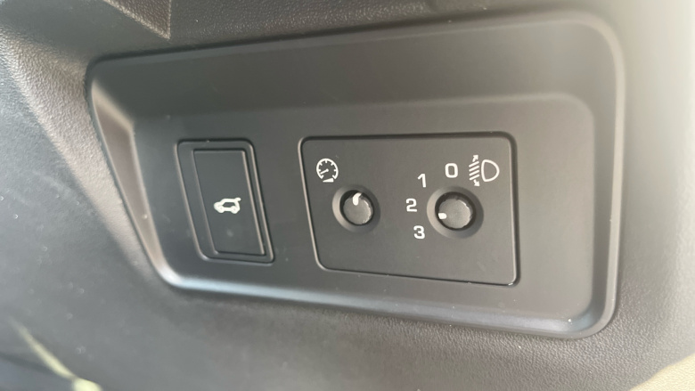 Land Rover Range Rover Evoque 2.0 D165 R-Dynamic S 5dr 2WD Diesel Hatchback